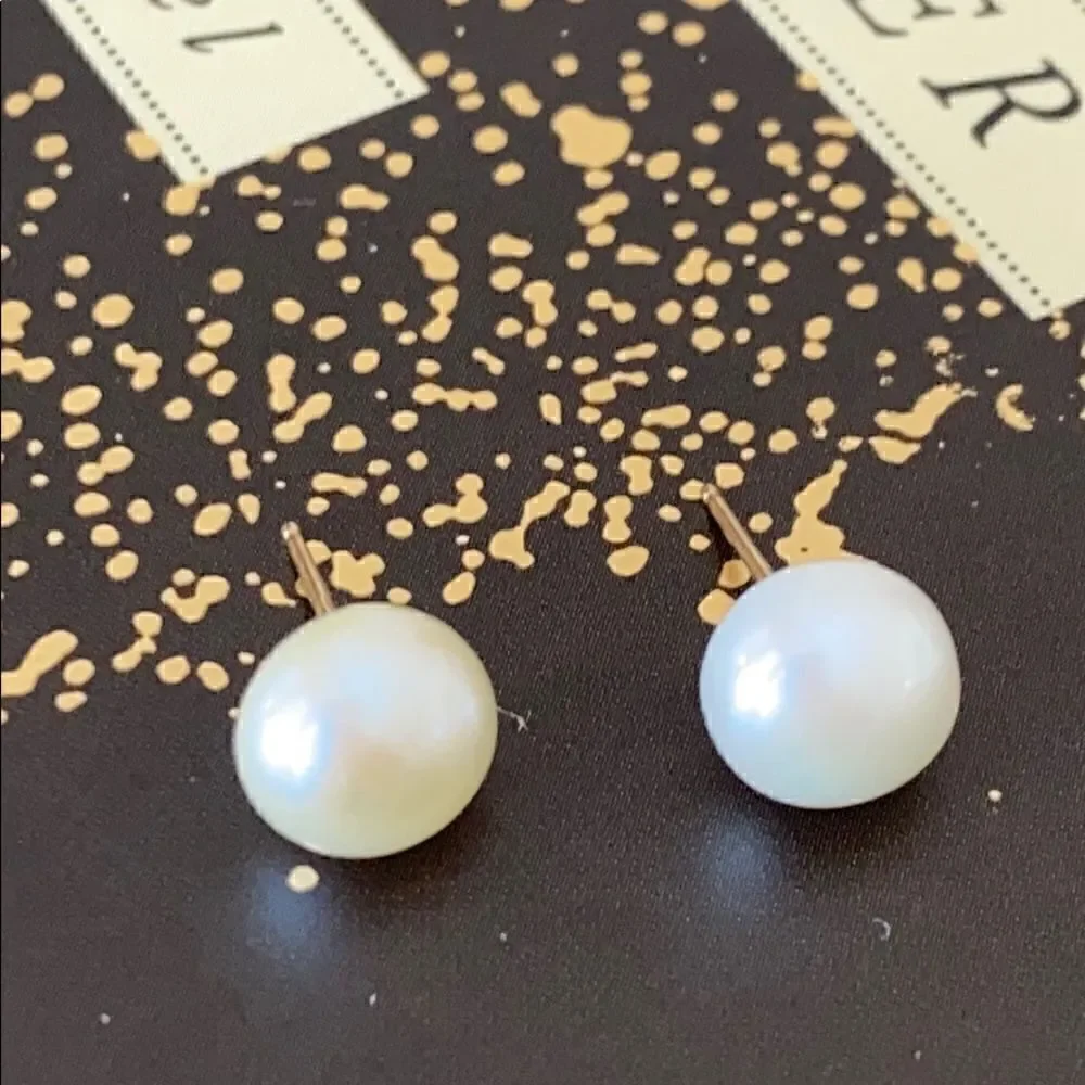 14 k  gold  pearl  studs